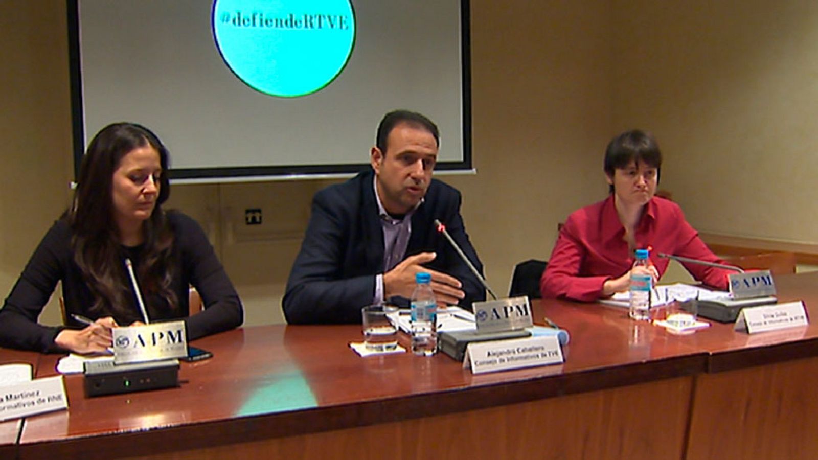 Los consejos de informativos de RTVE han presentado una nueva fase de la campaña 'defiende RTVE' por una televisión plural e independiente