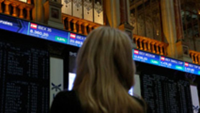 El IBEX 35 pierde un 2% semanal y encadena cuatro semanas consecutivas en números rojos