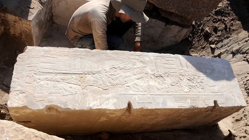 Arqueólogos alemanes descubren en el sur de Egipto vestigios de la que podría ser la barca sagrada de Hatshepsut