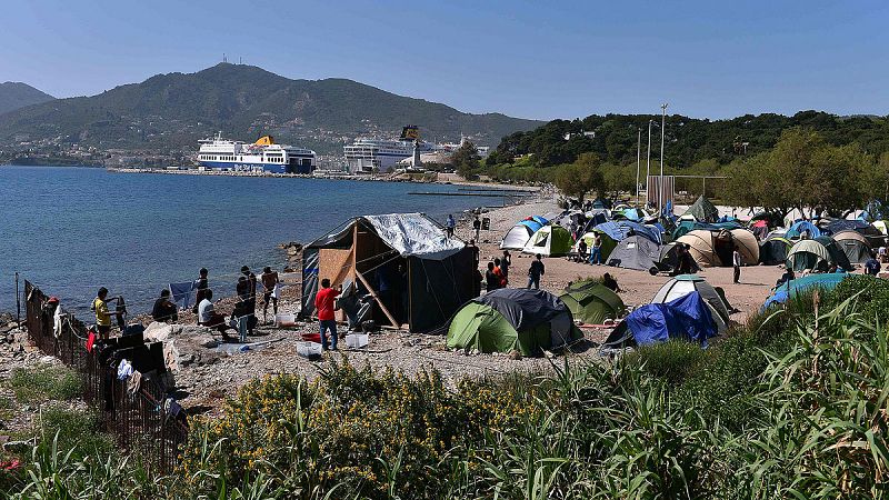 La crisis de los refugiados golpea al turismo de las islas del Egeo