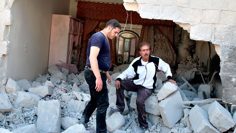 Las conversaciones de paz de Siria se tambalean por el recrudecimiento de los combates en Alepo