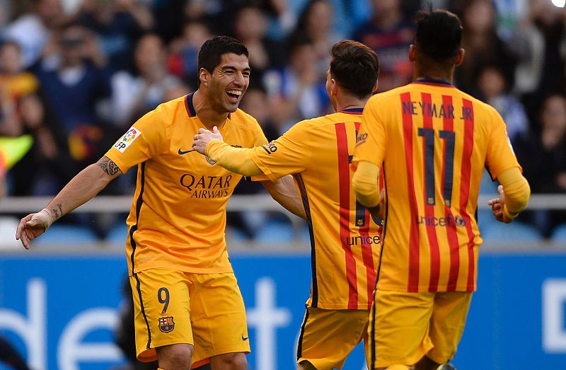 Luis Suárez comanda la brutal goleada del Barça en Riazor