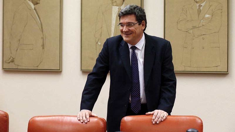 La Autoridad Fiscal Independiente ve "razonable" el objetivo de déficit y de crecimiento pero pide "más detalles"