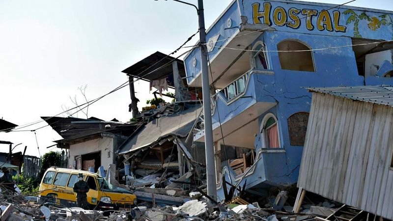 Un nuevo terremoto de magnitud 6,1 sacude la costa de Ecuador