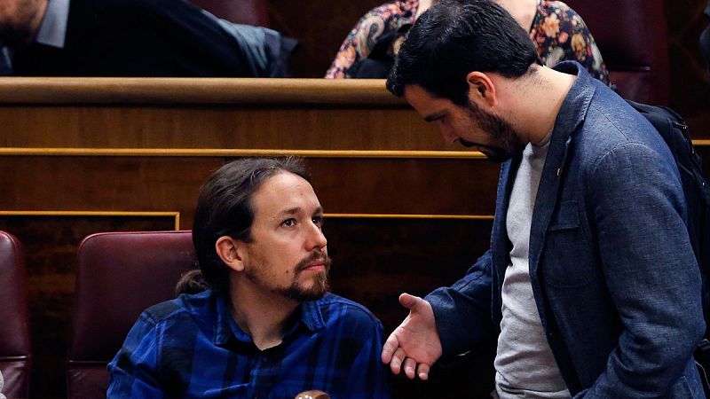 Garzón pide a Podemos respetar la identidad de IU para que "cinco más uno sumen diez"