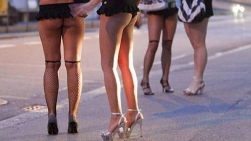 Treinta detenidos por prostituir a más de 50 mujeres, entre las que había algunas menores