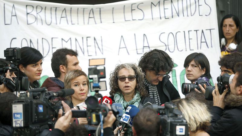 El Mosso acusado de herir en el ojo a Ester Quintana niega haber disparado balas de goma