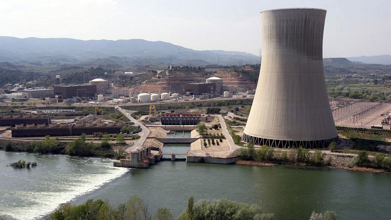 El Tribunal Constitucional anula el impuesto de Cataluña que grava la producción de energía nuclear
