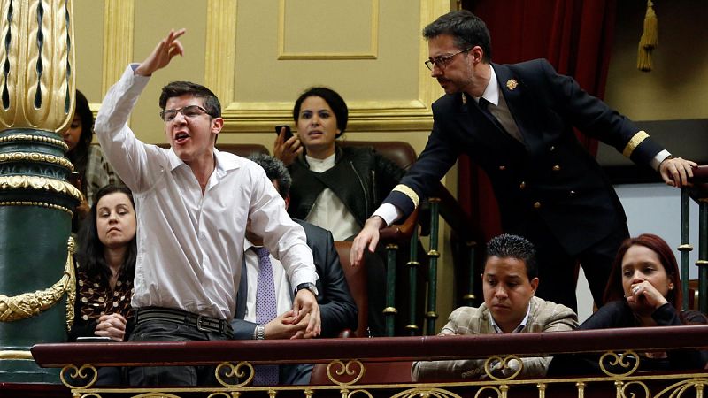 El Congreso aprueba una proposición para reclamar la liberación de los presos políticos en Venezuela