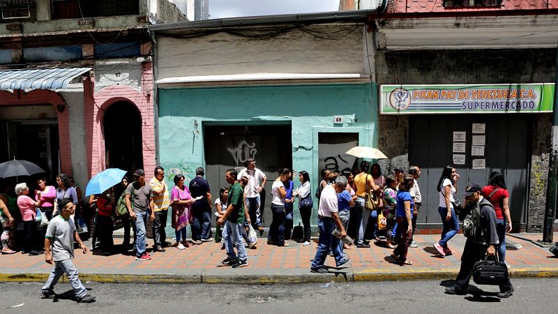 El parlamento de Venezuela aprueba la destitución del ministro de Alimentación