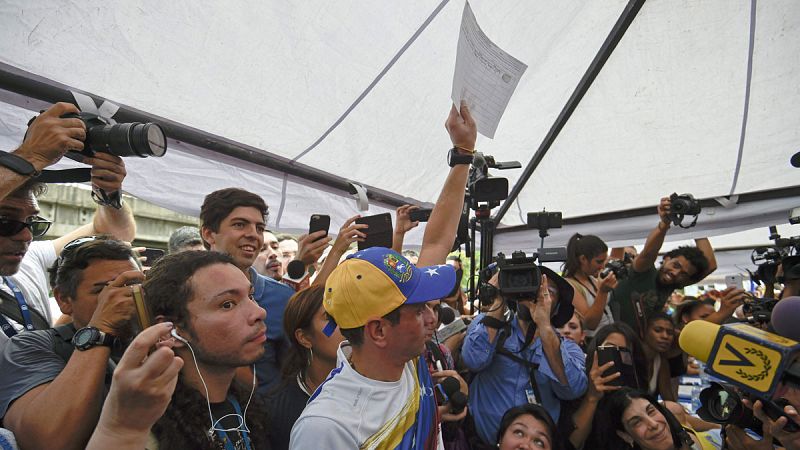 Capriles asegura que ya han logrado más de un millón de firmas para intentar revocar el mandato de Maduro