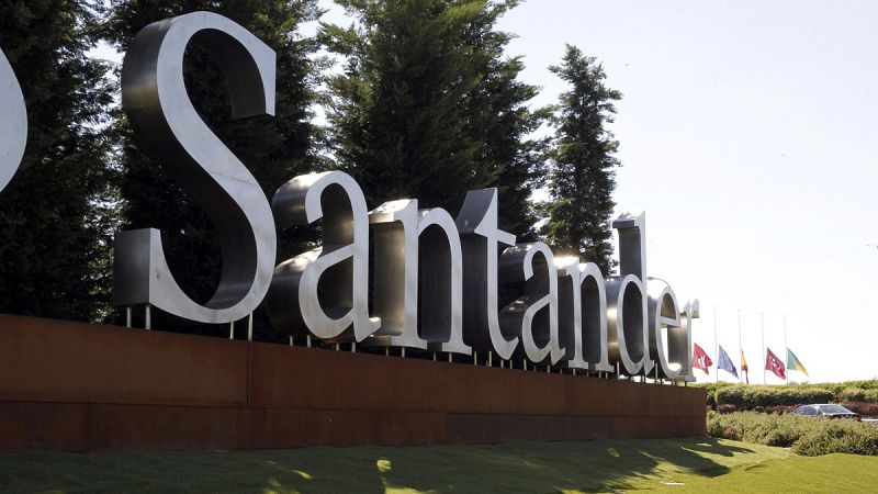 Banco Santander acuerda con los sindicatos una reducción de plantilla de 1.380 empleados