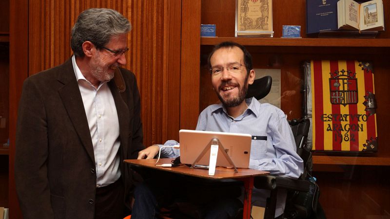 Podemos e IU acuerdan crear un equipo de trabajo mixto para redactar un acuerdo programático de mínimos