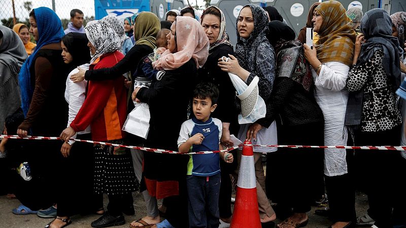 Bruselas propone multar con 250.000 euros por refugiado a los países que no cumplan las cuotas