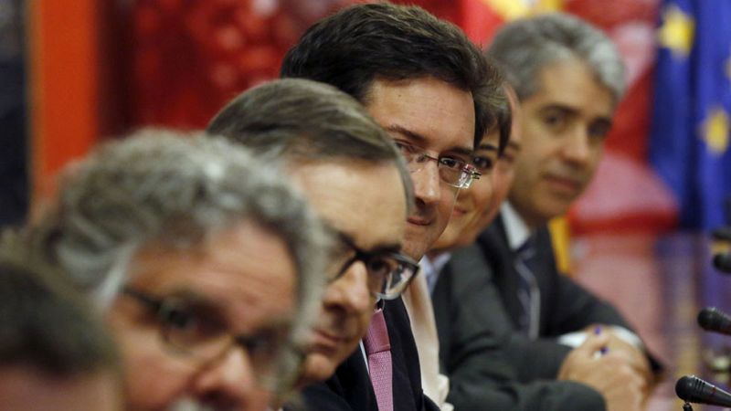 Los partidos acuerdan reducir el gasto en carteles electorales pero discrepan sobre el buzoneo