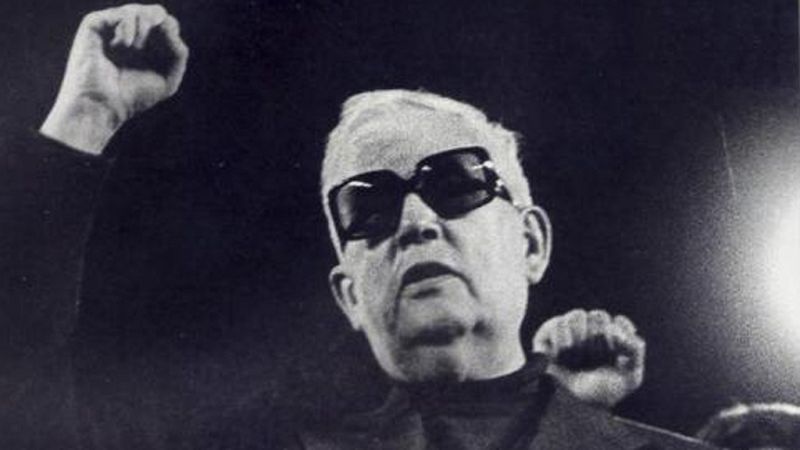 El padre Llanos, jesuita y comunista, en 'Documentos RNE'