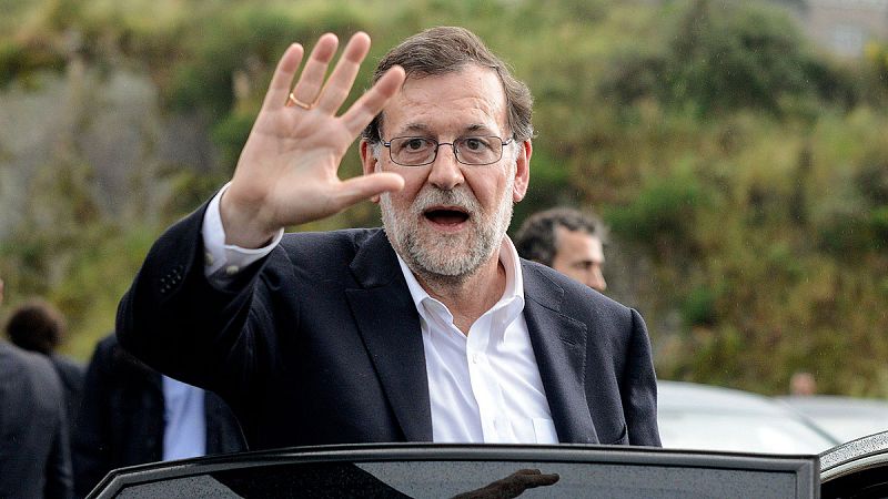 Rajoy ofrece a la CE un esfuerzo adicional para evitar la multa por el déficit