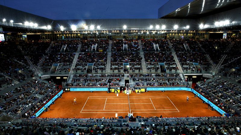 La lluvia no apacigua la fiebre por el Mutua Madrid Open