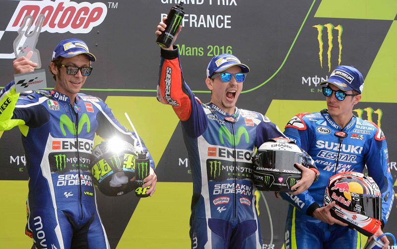 Lorenzo arrasa en Le Mans y lidera el Mundial de MotoGP