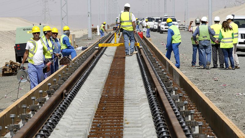 El consorcio del AVE a La Meca acumula retrasos de cobro de hasta tres meses, según una de las empresas