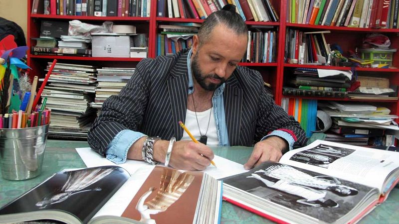 Raúl Amor: "El vestido de Barei no es nada pretencioso pero nos van a criticar"