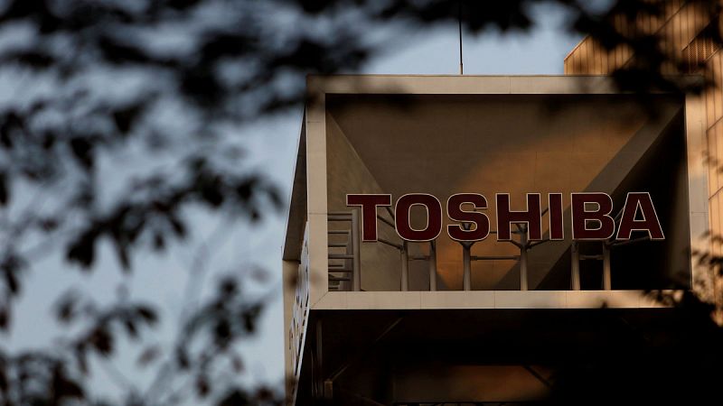 Toshiba multiplica por 13 sus pérdidas en 2015 tras el escándalo del maquillaje contable