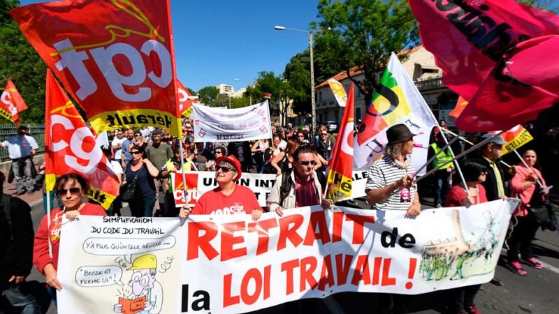 Miles de manifestantes protestan en toda Francia contra la reforma laboral