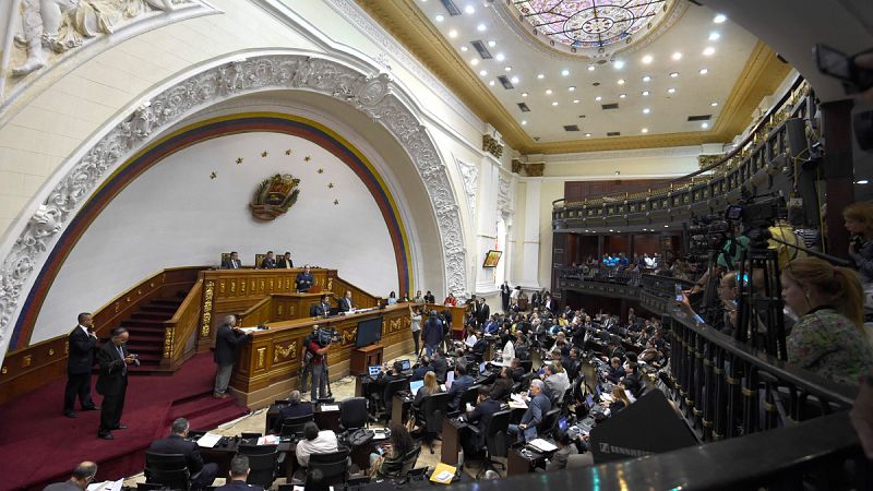 El Parlamento venezolano rechaza el estado de excepción decretado por Maduro
