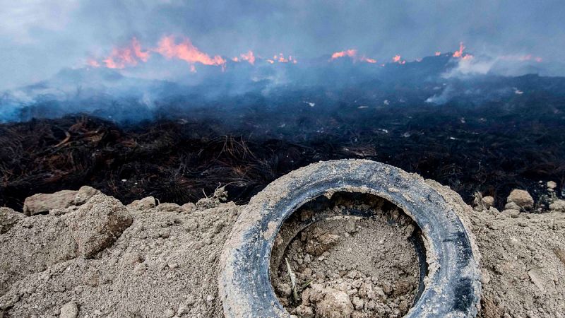 Un juzgado de Valdemoro, en Madrid, investiga el incendio del cementerio de neumáticos de Seseña