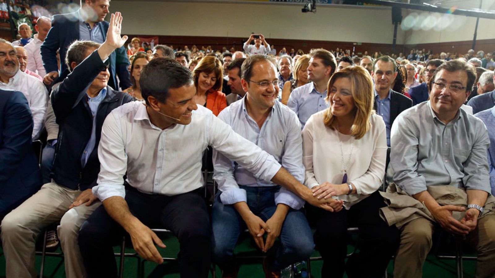 Pedro Sánchez dice que el cambio lo representan los ciudadanos