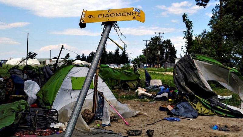 Grecia termina de desalojar Idomeni y ya prepara el desmantelamiento de otros campos de inmigrantes