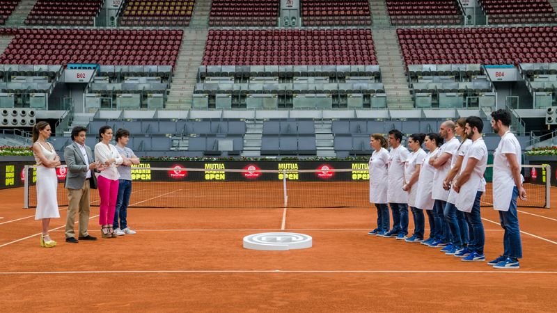 Dos aspirantes abandonan MasterChef en la noche homenaje al tenis espaol