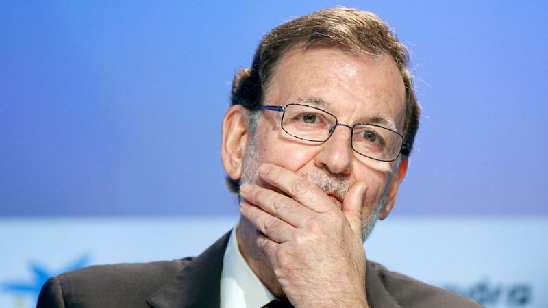 Rajoy culpa a los ayuntamientos de Colau y Carmena de perjudicar la economía