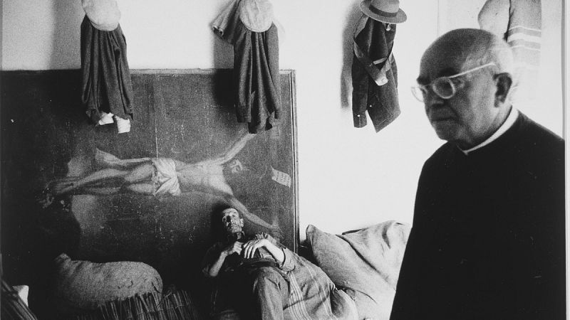 'El caso Afal', el flechazo fotográfico de la posguerra, en el Reina Sofía