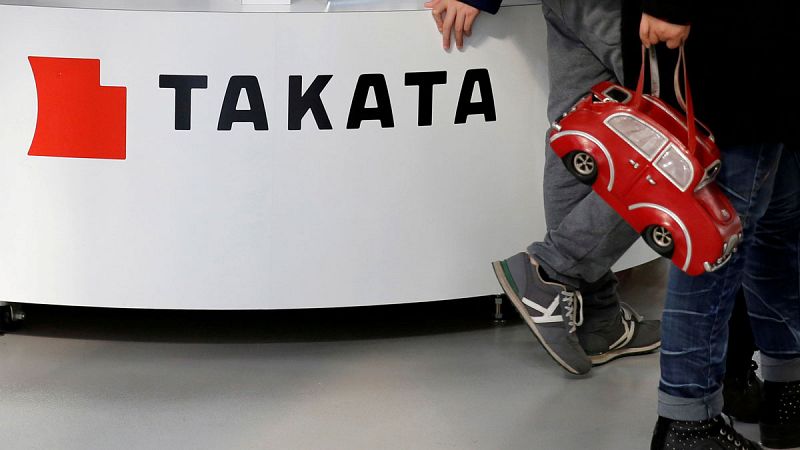 Takata pierde 107 millones de euros en 2015 y negocia con fondos estadounidenses