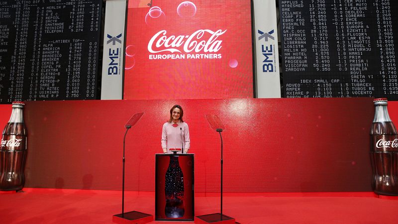 Coca-Cola European Partners debuta en la Bolsa de Madrid con una subida del 1,04%