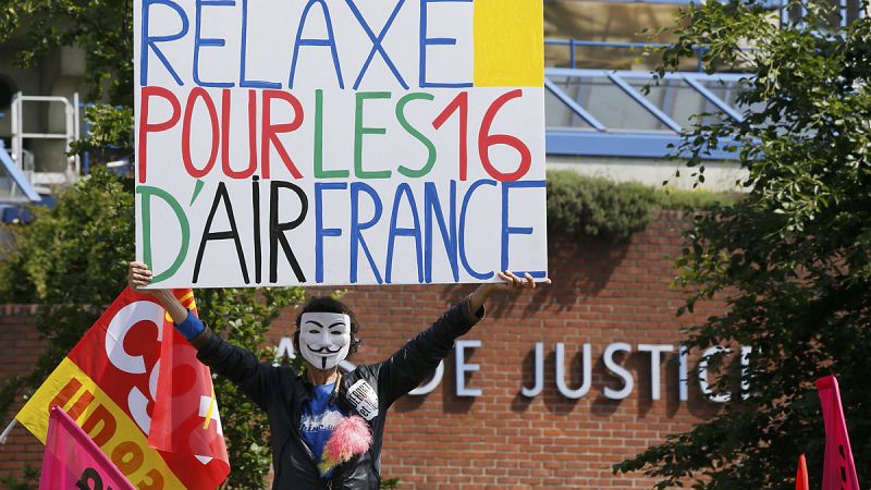 Los sindicatos de pilotos de Air France convocan una huelga en plena celebración de la Eurocopa
