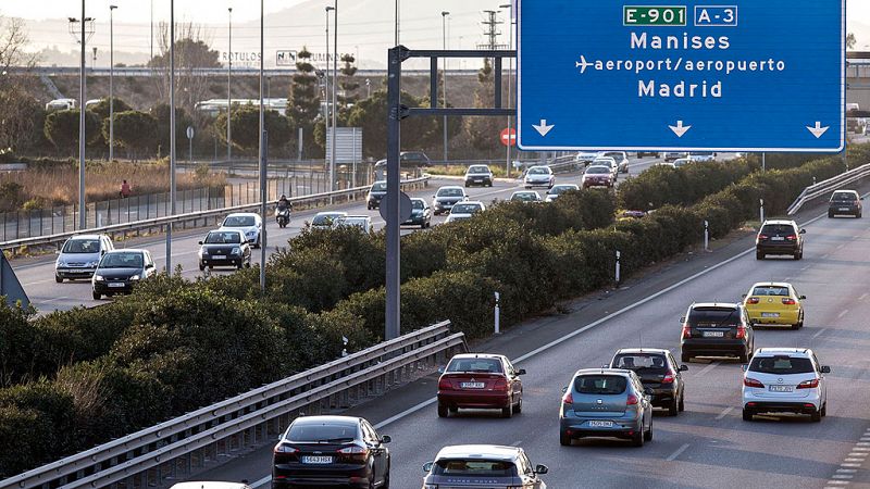 Los españoles piden más controles y más campañas para reducir accidentes de tráfico, según el CIS