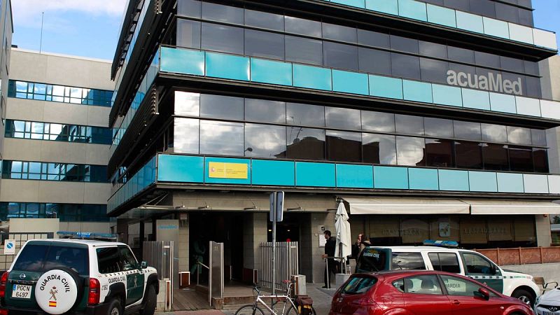 Queda en libertad el ex director general de Acuamed tras presentar un aval bancario para cubrir la fianza