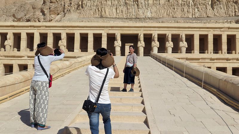 El turismo en Egipto agoniza, las llegadas de turistas cayeron casi un 50% entre enero y abril de 2016