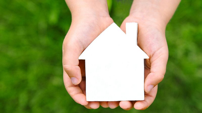 La compra de viviendas aumenta un 20,7% hasta marzo, según Fomento