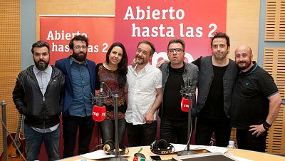 Abierto hasta las 2 - Serrat y el universo Love of Lesbian - 12/06/16 - escuchar ahora