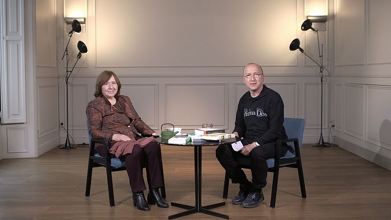 'Página Dos' entrevista a Svetlana Aleksiévich, Premio Nobel de Literatura 2015