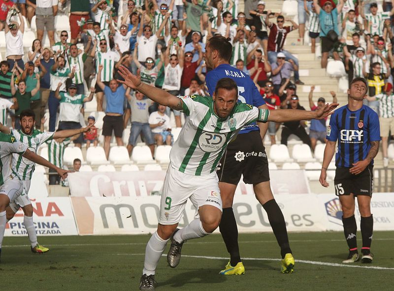 El Córdoba gana el primer asalto al Girona