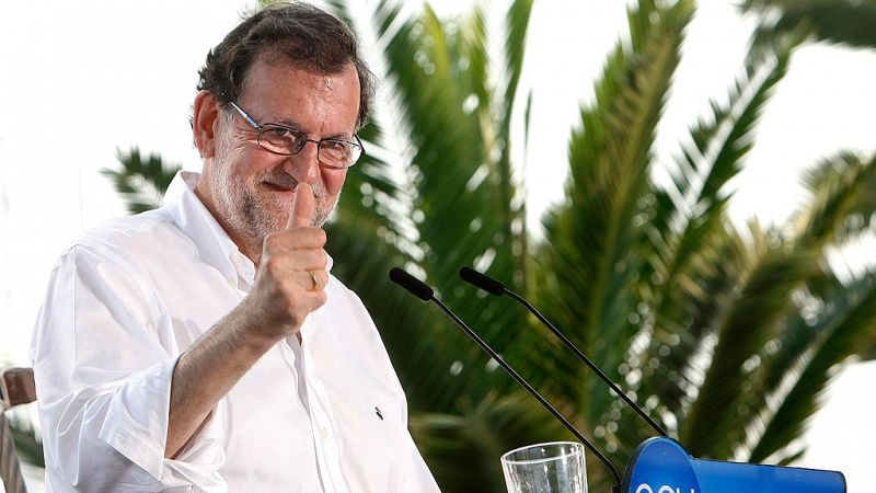 Rajoy alerta contra una "armónica coalición" y "un gobierno a la griega"