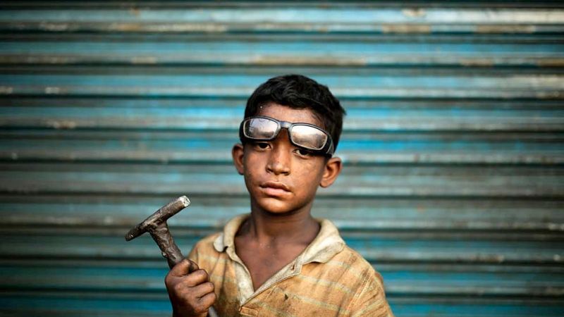 Más de 168 millones de niños trabajan en el mundo, la mitad en empleos peligrosos o como esclavos