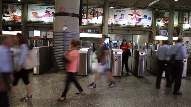 La huelga en Renfe obliga a cancelar 300 trenes y afecta a 413.000 viajeros