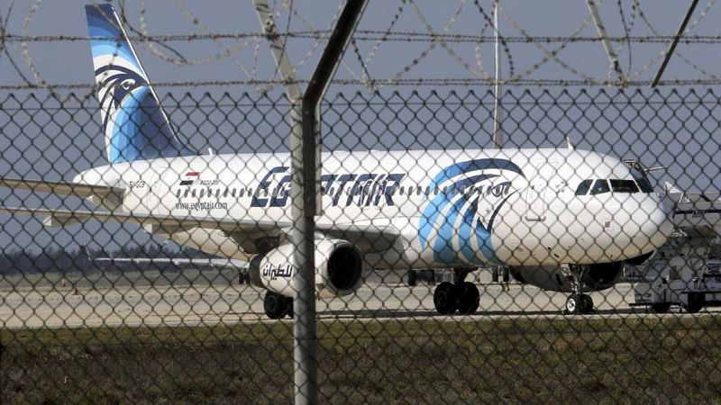 Encuentran la caja negra del avión de EgyptAir estrellado en el Mediterráneo