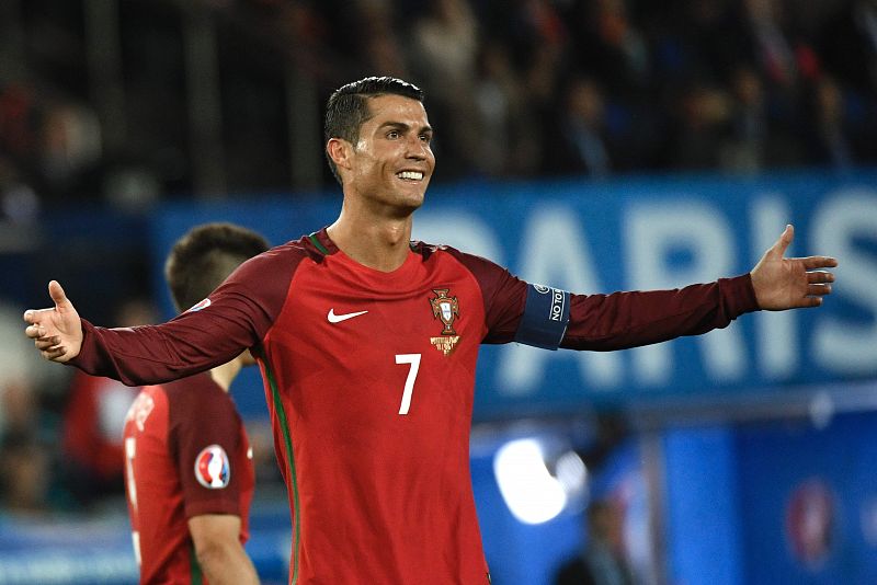 La maldición de Ronaldo complica a Portugal