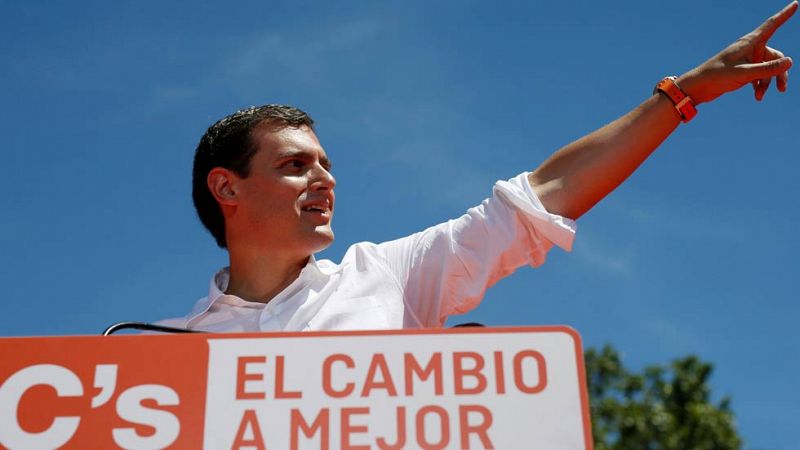 Rivera cree que es el único capaz de acabar con la polarización de PP y Podemos: "El PSOE ya no sirve"